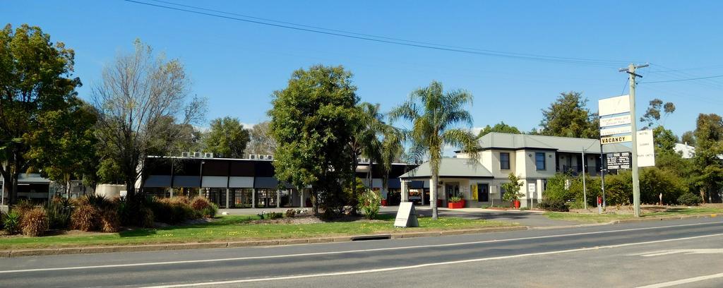 Narrabri Motel And Caravan Park Εξωτερικό φωτογραφία