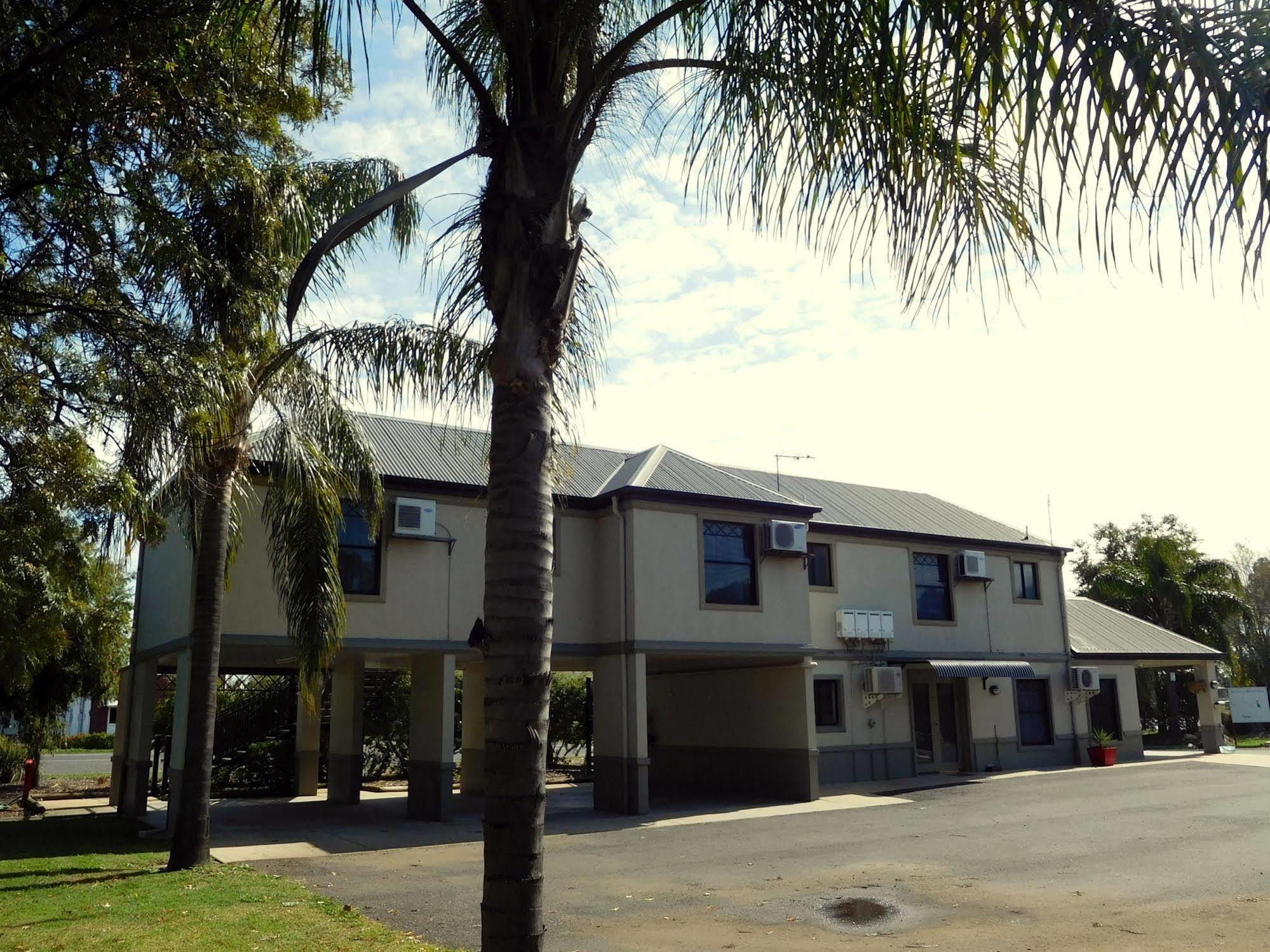 Narrabri Motel And Caravan Park Εξωτερικό φωτογραφία